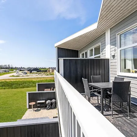 Сasa de vacaciones 4 Bedroom Stunning In Løkken