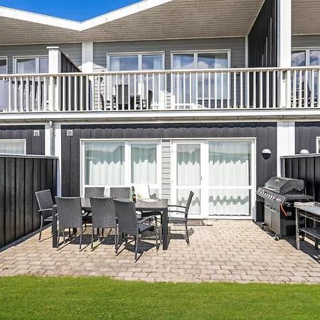 4 Bedroom Stunning In * Løkken